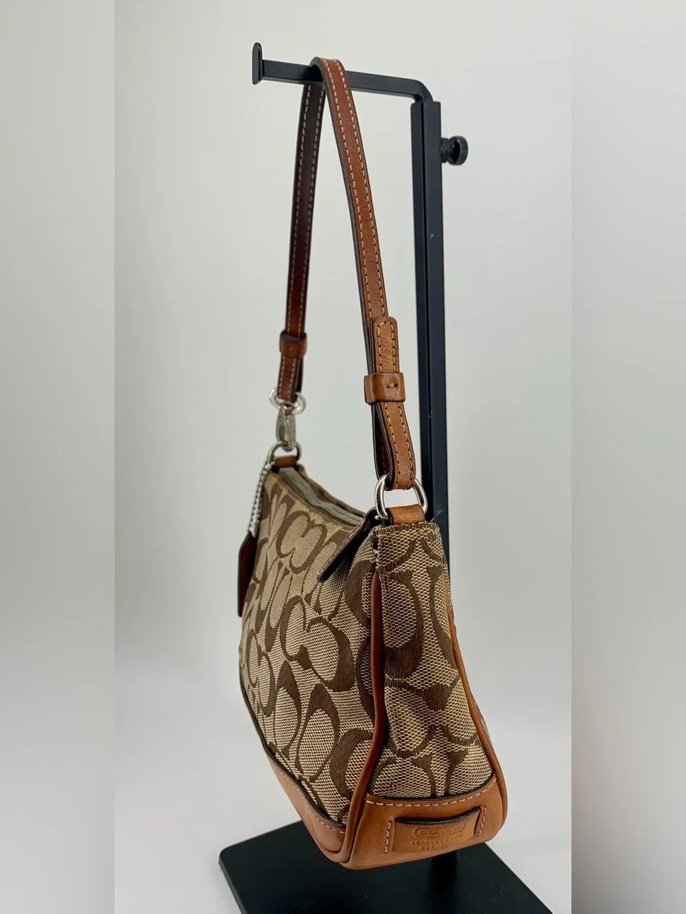 Coach Vintage Signature Demi Pouch/Shoulder Bag